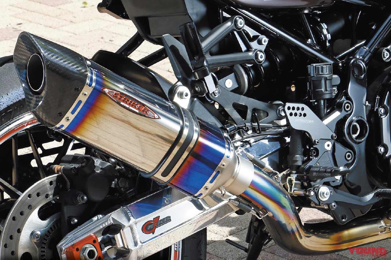 ストライカー "インターモデル"SCフルEXオフタイプB JMCA4-1STD|カワサキZ900RSシリーズ・カスタムパーツカタログ〈マフラー#2|SP忠男/ストライカーetc.〉