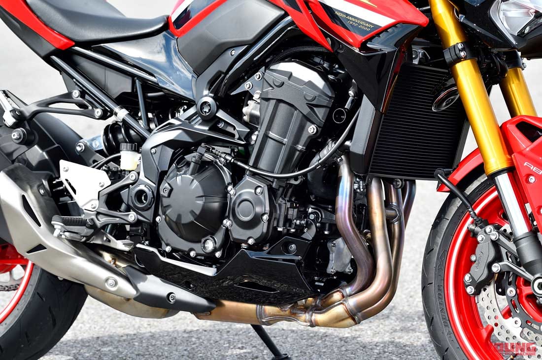 |カワサキZ900 50thアニバーサリー試乗インプレッション【鮮烈な赤と走りがマッチ】