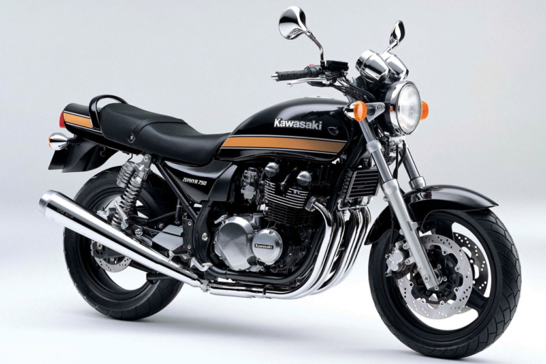 カワサキ ゼファー750|来ました自動車税の季節。日本の重課税(13年/18年)と欧米のクラシックカー優遇を比べてみると……〈多事走論〉from Nom