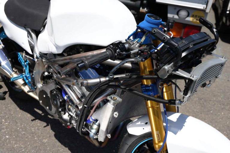 鐵隼|チーム加賀山|ハヤブサ||誰も見たことないハヤブサ、完成間近!! チーム加賀山オリジナルマシン“鐵隼(テツブサ)” の全貌とは