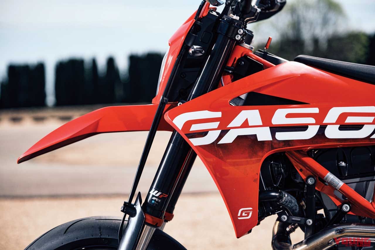 |ガスガスの新型車「SM700」「ES700」登場! スーパーモト/エンデューロともに158万円で7月発売