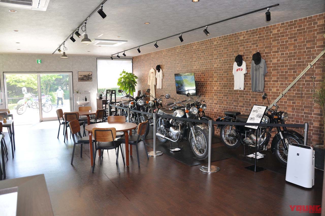 |「メグロの聖地」に映えスポット出現! 那須烏山市がカワサキから寄贈された大看板の除幕式を開催