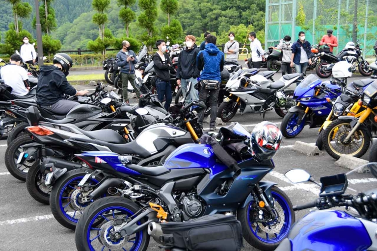 ヤマハ ライダースカフェ』に約600人が来場、次は箱根ターンパイクで5