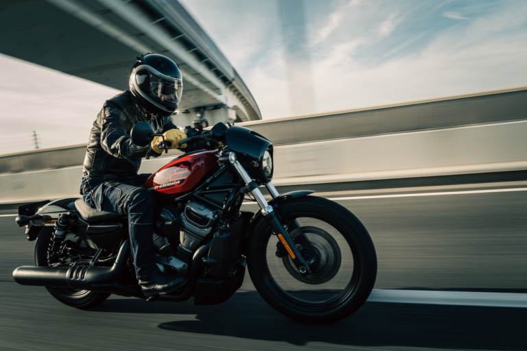 【ナイトスター試乗】軽快19インチ＆ミッドコンでパパサンファンの心も満たす! 新スタンダード”975″に脱帽!!