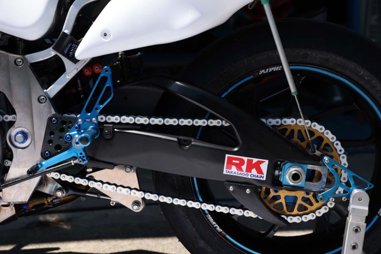 鐵隼|チーム加賀山|ハヤブサ||誰も見たことないハヤブサ、完成間近!! チーム加賀山オリジナルマシン“鐵隼(テツブサ)” の全貌とは