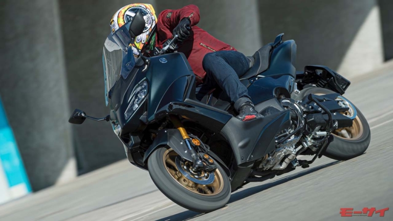 速報！ヤマハ新型TMAX試乗「スーパースポーツ顔は伊達じゃない、足まわりの進化でよりスポーティに」