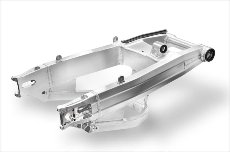 カワサキZ900RSカスタム|モリワキエンジニアリング スイングアームアッシー