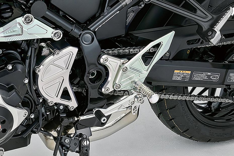 カワサキZ900RSカスタム|アグラス バックステップ