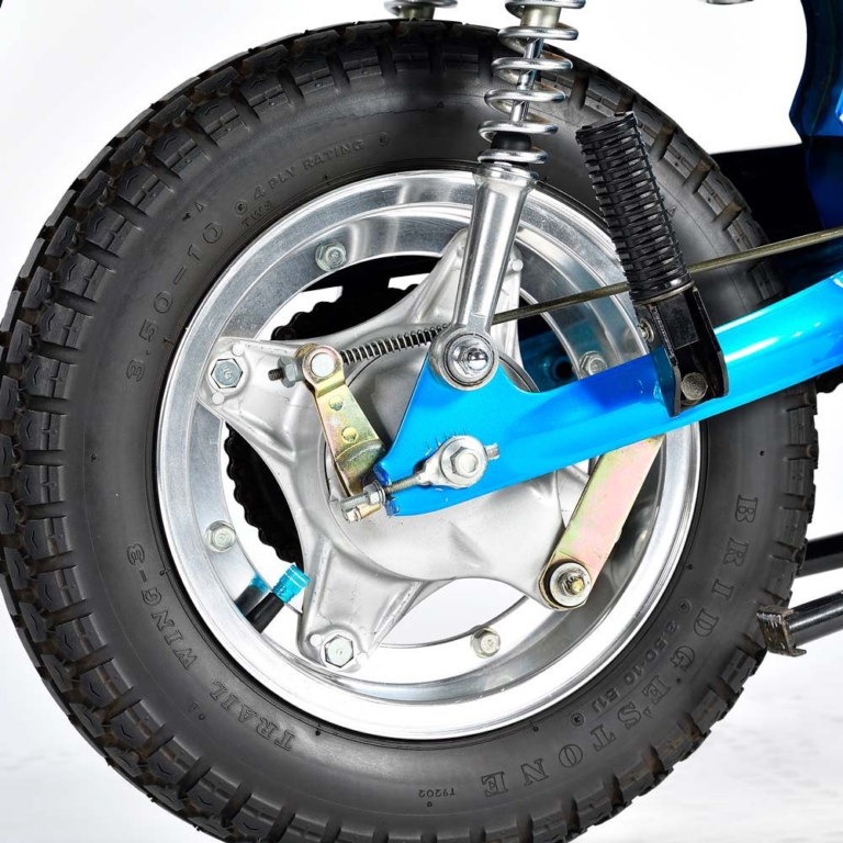 DAX HONDA ST50/70|リヤ|ホンダ新生ダックス125・新旧徹底比較!【ディテール編|最新技術で蘇った現代版】