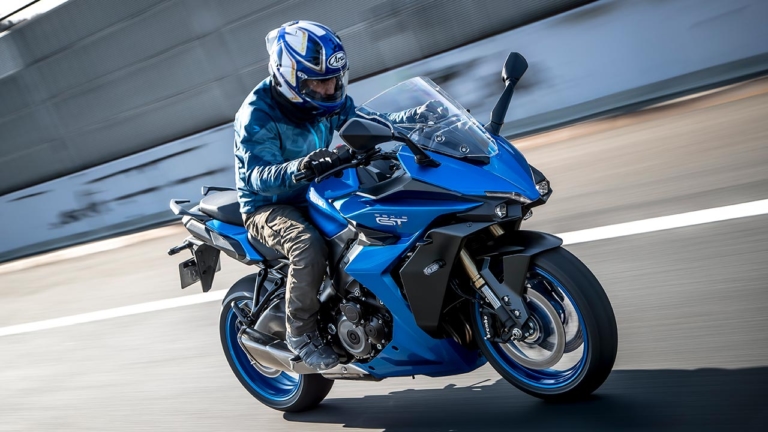 SUZUKI GSX-S1000GT|軽い速い快適! 3拍子揃ったGSX-Rツアラーだ! 【スズキGSX-S1000GT】丸山浩の試乗インプレッション