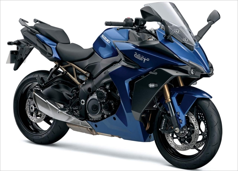 GSX-S1000GT|国内4メーカーの採用車種と機能を一挙紹介!【スマホと “つながる”バイク最新事情】