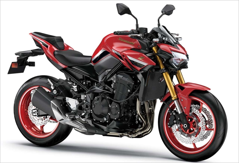 【Z900/SE】|国内4メーカーの採用車種と機能を一挙紹介!【スマホと “つながる”バイク最新事情】