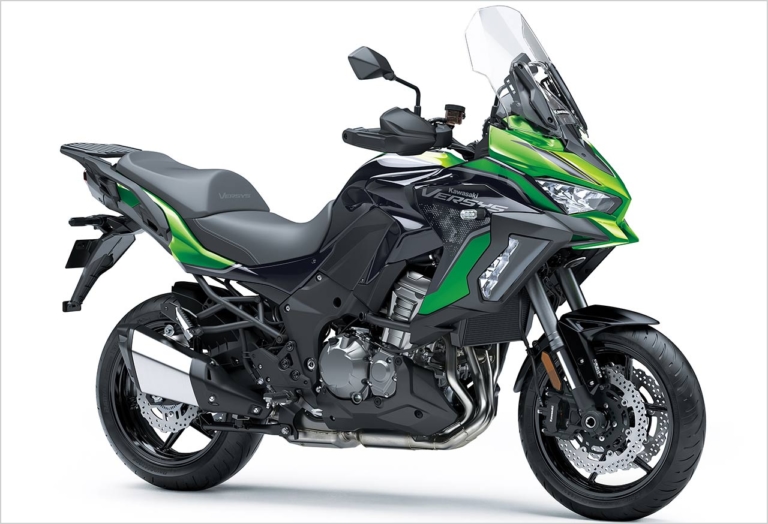 VERSYS1000SE|国内4メーカーの採用車種と機能を一挙紹介!【スマホと “つながる”バイク最新事情】