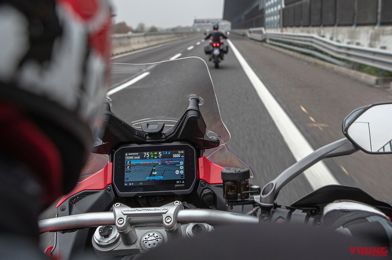 海外メーカーの搭載車種と機能を一挙紹介:前編【スマホと “つながる”バイク最新事情】