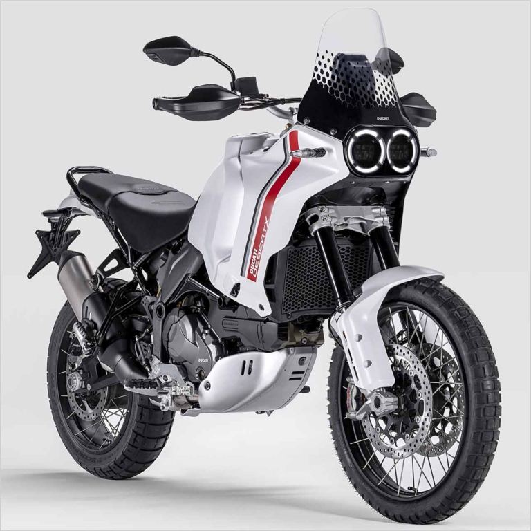 DESERT X|海外メーカーの搭載車種と機能を一挙紹介:前編【スマホと “つながる”バイク最新事情】