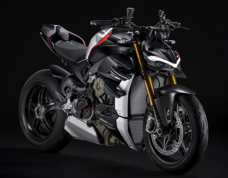 STREETFIGHTER V4 series|海外メーカーの搭載車種と機能を一挙紹介:前編【スマホと “つながる”バイク最新事情】