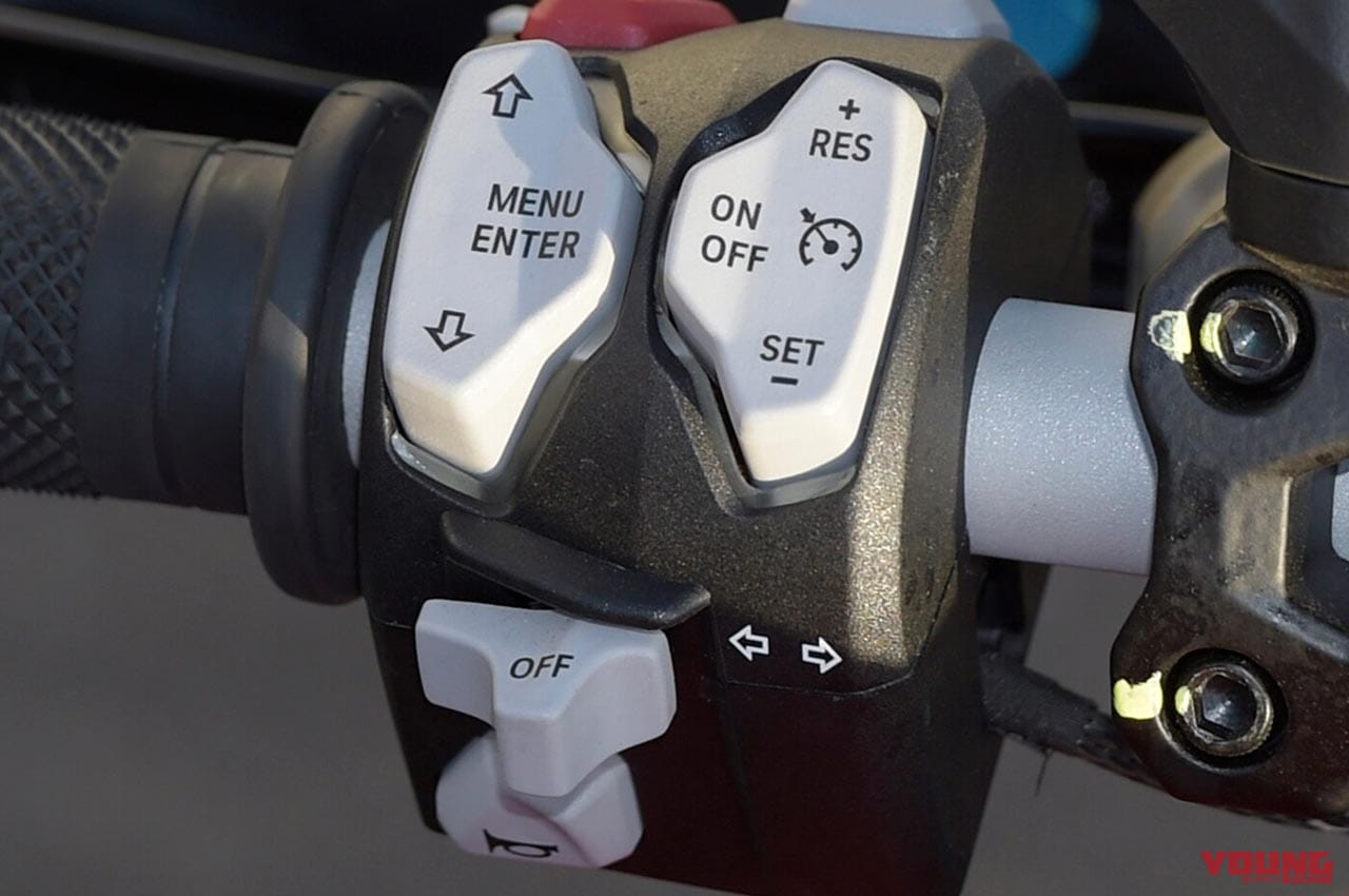 |海外メーカーの搭載車種と機能を一挙紹介:前編【スマホと “つながる”バイク最新事情】