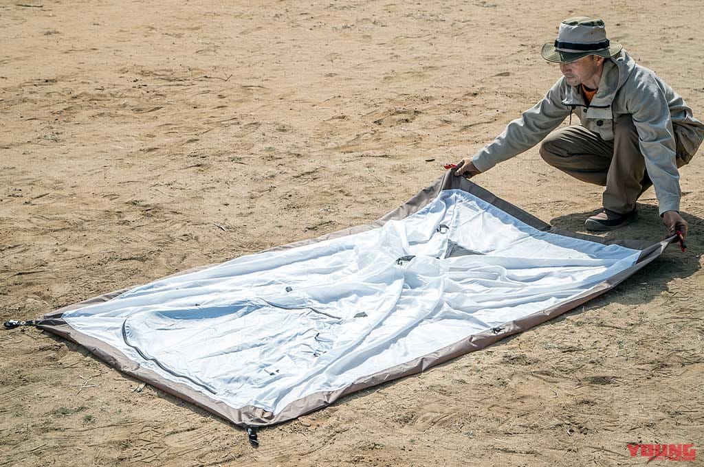 テント|キャンプツーリングならこれだ! ワークマンの設営カンタンドーム型テント【ベーシック ドームテント/ミシックツーリングテントAG】