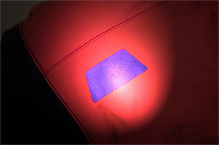 タイチ エアースピードパーカRSJ341|リフレクター|’22春夏最新ライディングウェアカタログ〈タイチ〉様々な製品に最新トレンドを導入