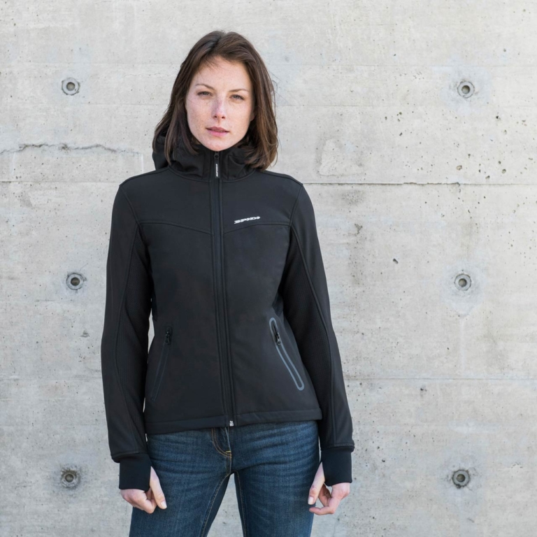 スピーディ フーディーアーマー レディ|’22春夏最新ライディングウェアカタログ〈スピーディ〉オススメは男女とも人気のパーカタイプ