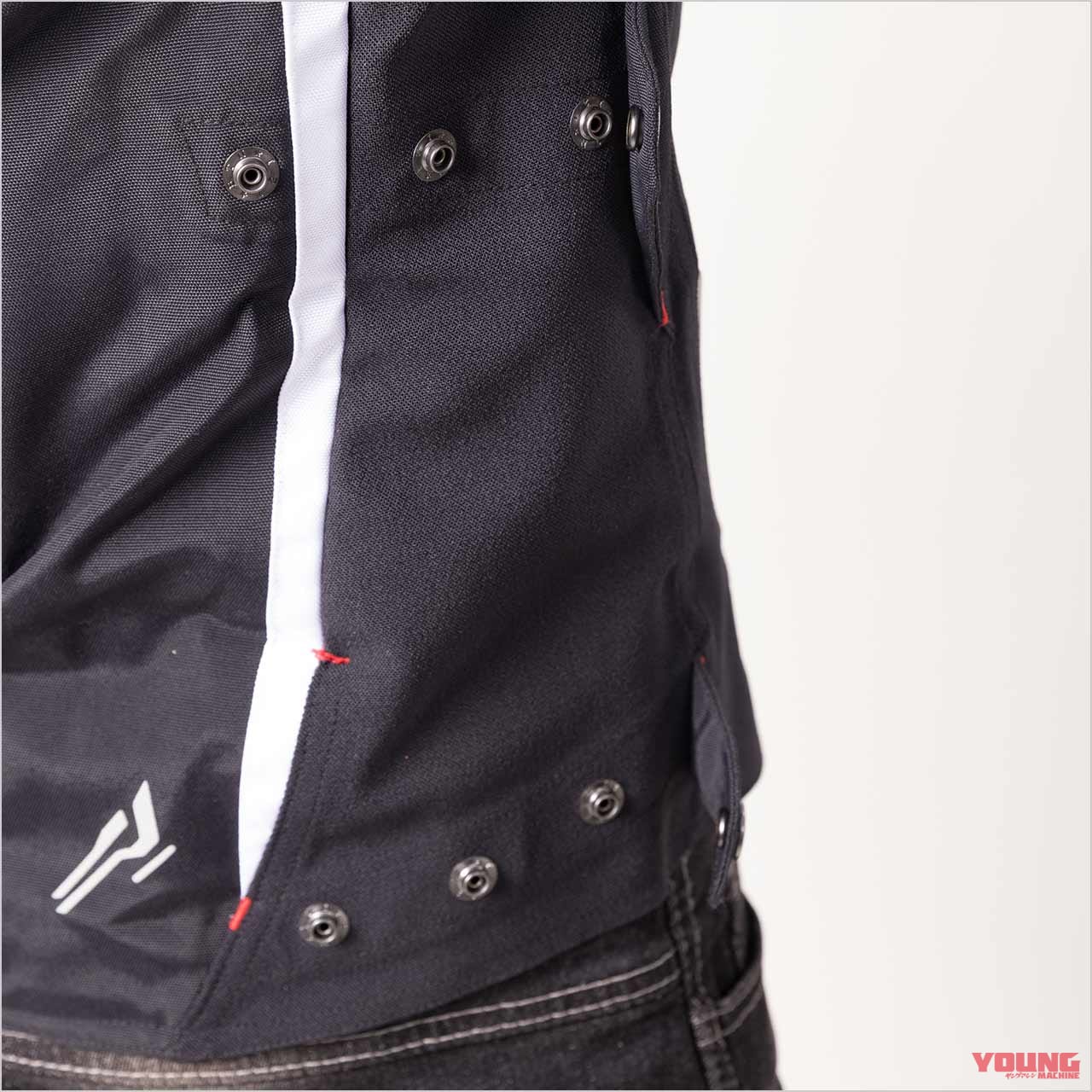 |’22春夏最新ライディングウェアカタログ〈ホンダ〉CBR生誕30周年記念モデルだ