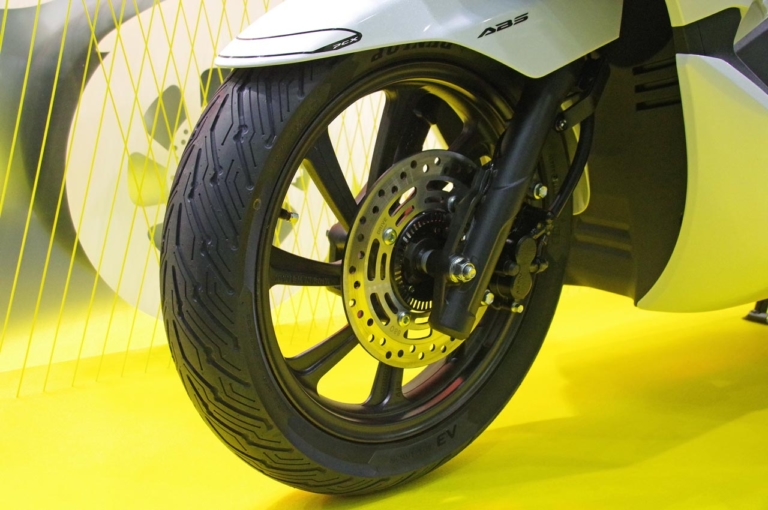 DUNLOP FOR EV|EVも’22モデルが続々登場! 最新電動バイク一挙紹介〈BMW/ヤマハ/アイディアetc.〉