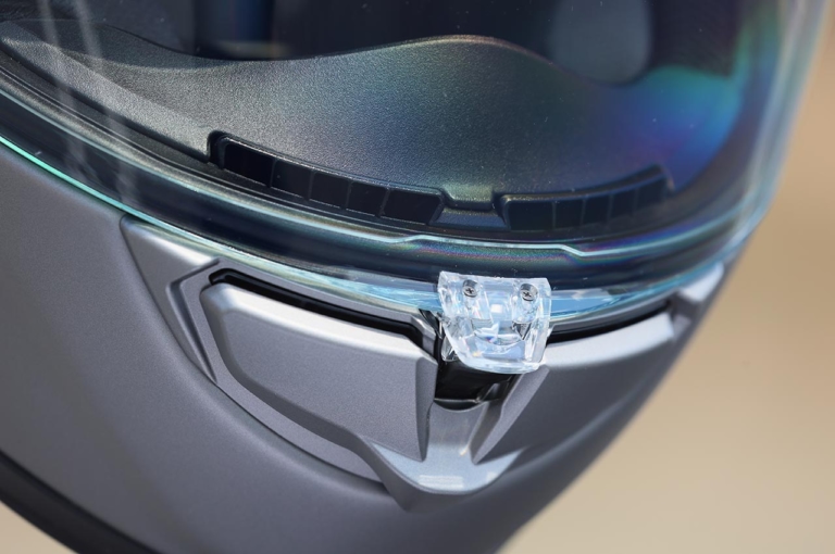 Kabuto エアロブレード6|静けさと快適さが一段とアップ! Kabutoエアロブレード6【軽さと空力を堅持し各部リニューアル】