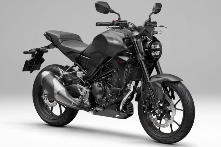 ホンダ|CB250R|【2025年1月版】250ccバイク 国内メーカーおすすめ23選! 軽二輪は車検不要だけが魅力じゃない!