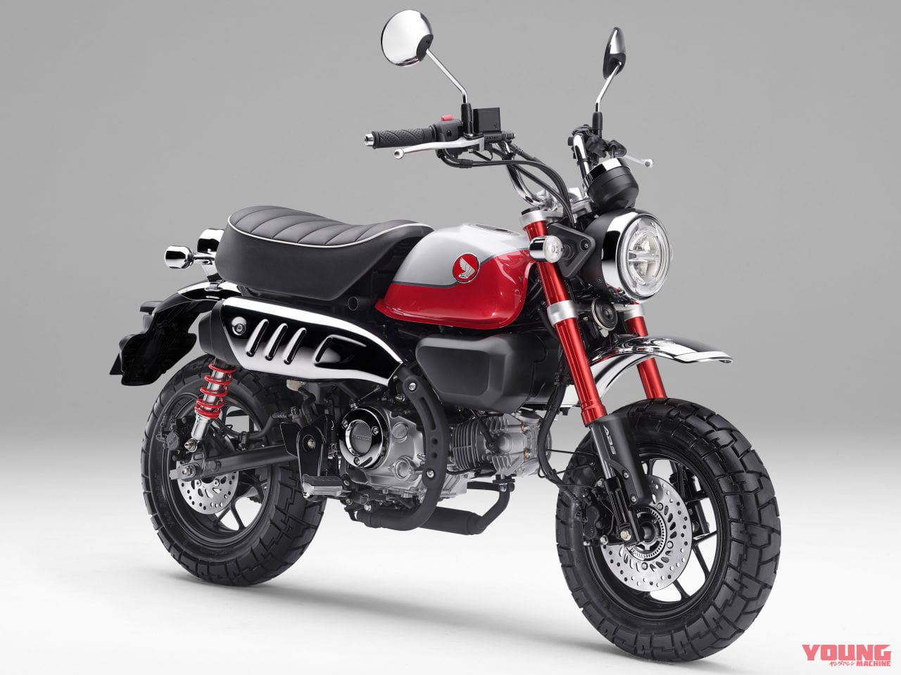 ダックス125とモンキー125は乗れる免許も違う タンデムできるのは スペック比較で解説 Webヤングマシン 新車バイクニュース ダックス125とモンキー125は乗れる免許も違う タンデムできるのは スペック比較で解説 Webヤングマシン 新車バイクニュース