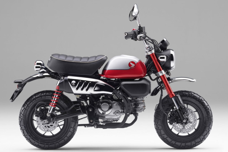 ホンダ モンキー125|ダックス125とモンキー125は乗れる免許も違う! タンデムできるのは? スペック比較で解説