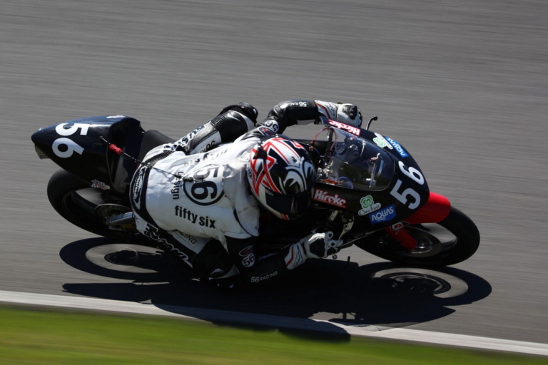 56RACING|56RACINGの若武者たちが躍動! 小田喜阿門は全日本ロードの前哨戦に手応え