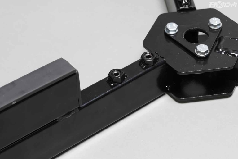 オフロード系でおなじみダートフリークから、オンロードバイク用タイヤ