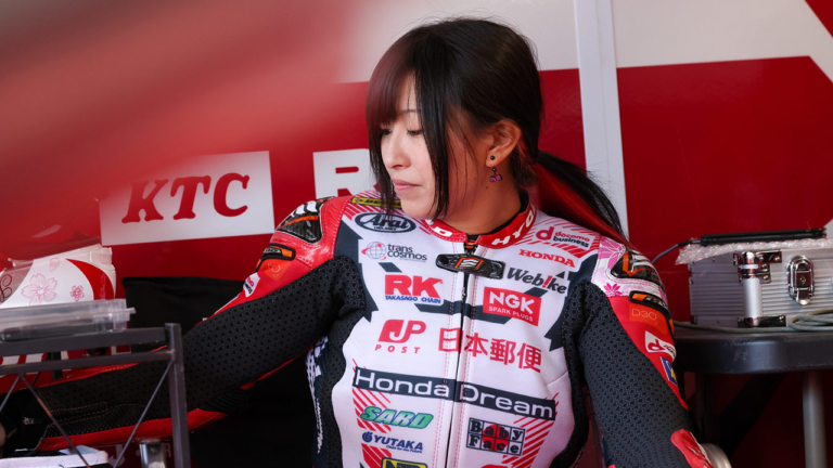 岡崎静夏の新たなる挑戦 vol.2【全日本J-GP3クラスに参戦！ わずかな迷いが結果に出た第2戦】（73ページ目）