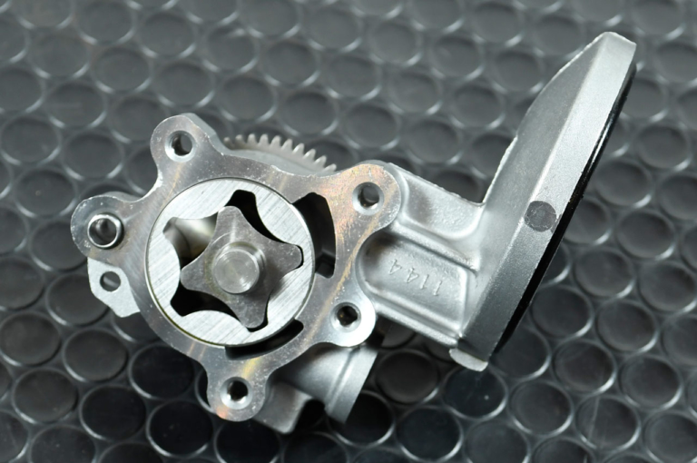 KAWASAKI ZEPHYR1100|国産名車・カワサキ ゼファー1100完調メンテナンス【基本的にはかなり丈夫】