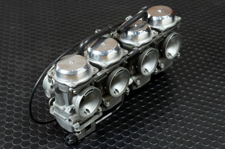 KAWASAKI ZEPHYR1100|国産名車・カワサキ ゼファー1100完調メンテナンス【基本的にはかなり丈夫】