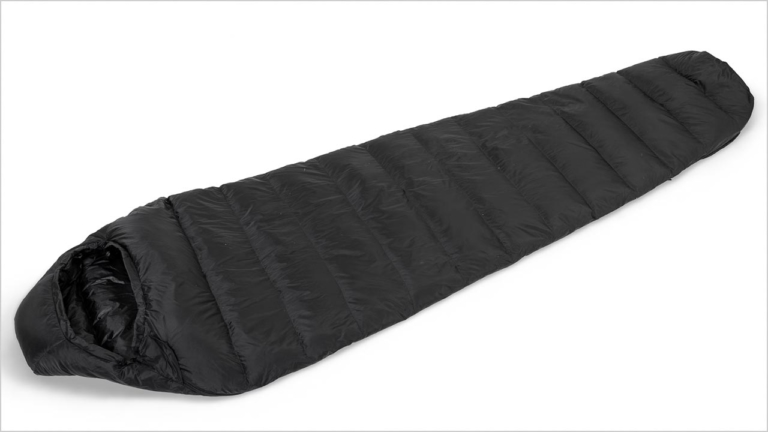ワークマン|フィールドコア フュージョンダウンシュラフ|ワークマン上位モデルは使い勝手良し! おすすめキャンプ用品5点セット #2【ワンランクアップの快適アイテム】
