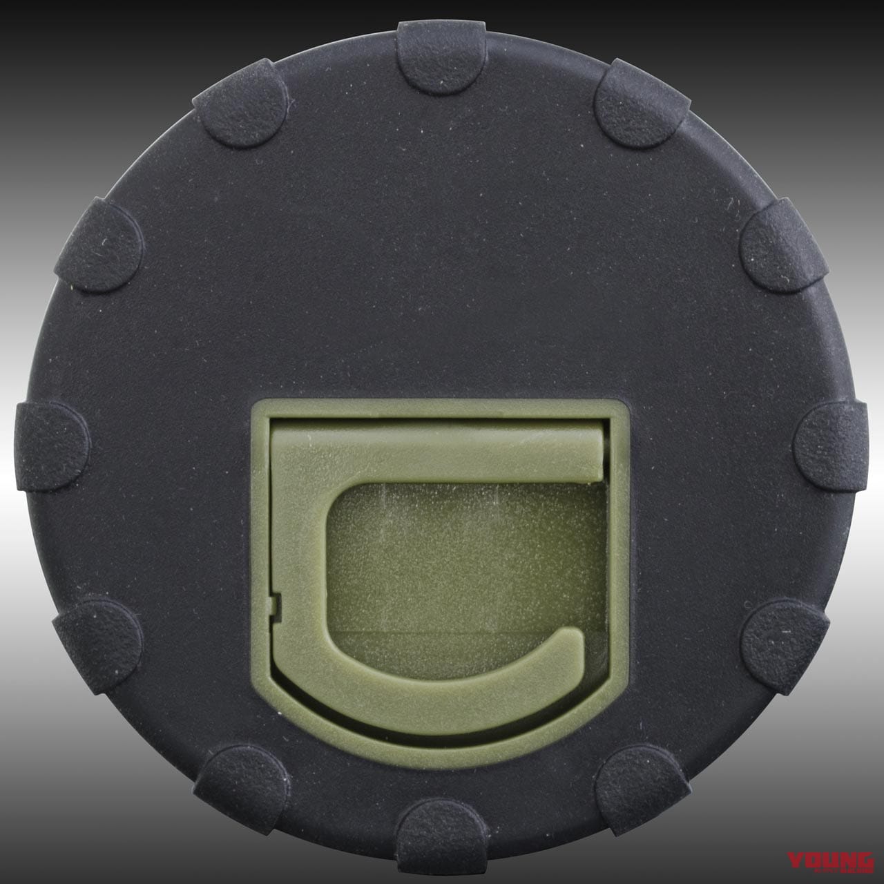 ワークマン LEDランタン調色調光乾電池式|ワークマンで全部揃う! キャンプ用ライト/ランタンの選び方