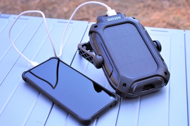 ワークマン ASSIKE ヒカルソラランタン×モバイルバッテリー充電式|ワークマンで全部揃う! キャンプ用ライト/ランタンの選び方