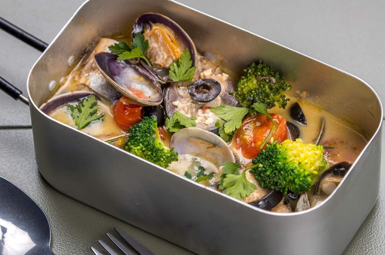 ワークマン 2合炊飯ごうメスティン|【ワークマン キャンプ用品】アウトドアで料理を楽しもう!〈メスティン/グリルパン/簡易コンロetc.〉