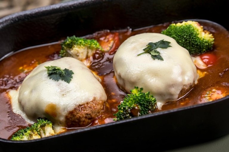 ワークマン 日本製グリルパンGlee-ru(グリール)32×20cm|【ワークマン キャンプ用品】アウトドアで料理を楽しもう!〈メスティン/グリルパン/簡易コンロetc.〉