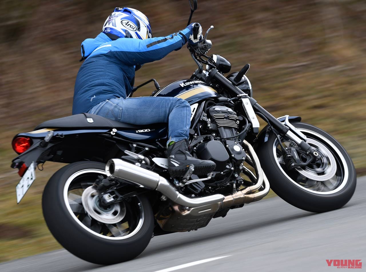 |カワサキZ650RS 女子力チェック試乗インプレッション【余力が残る分コンパクトに取り回せる】