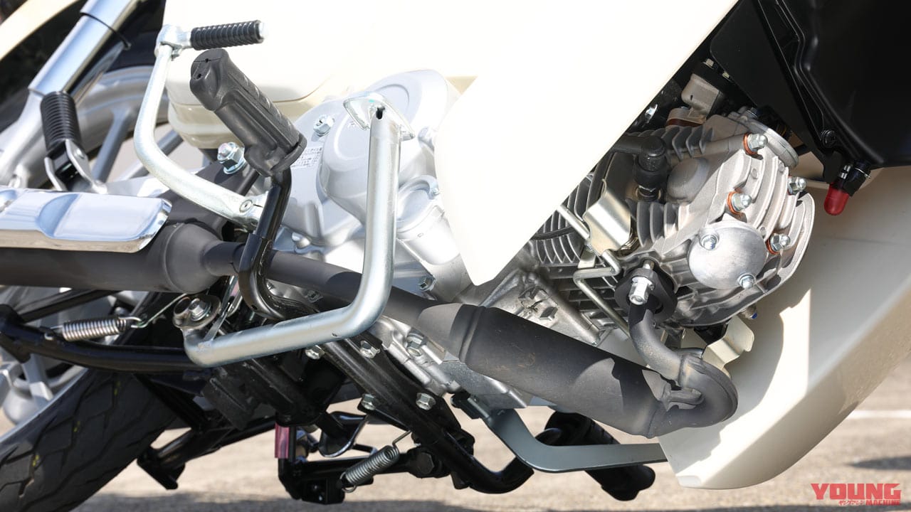 |メーターまわりが一挙充実! ホンダ スーパーカブ110【新旧比較ディテール比較】