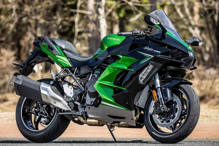 最先端技術の塊! カワサキ ニンジャH2 SX SEディテール解説【最新電脳/IMU/スーパーチャージャーetc.】