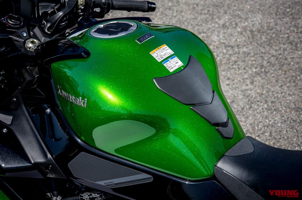 |最先端技術の塊! カワサキ ニンジャH2 SX SEディテール解説【最新電脳/IMU/スーパーチャージャーetc.】