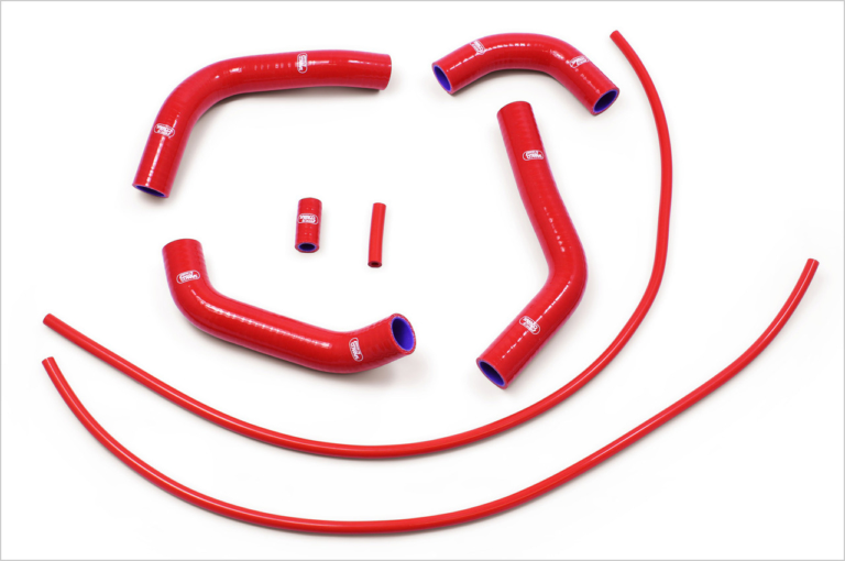 サムコ ハイパフォーマンスホースシリーズ|ヤンマシ的ホットアイテムピックアップ×8選〈SHOEI/クシタニ/ワイズギア etc.〉