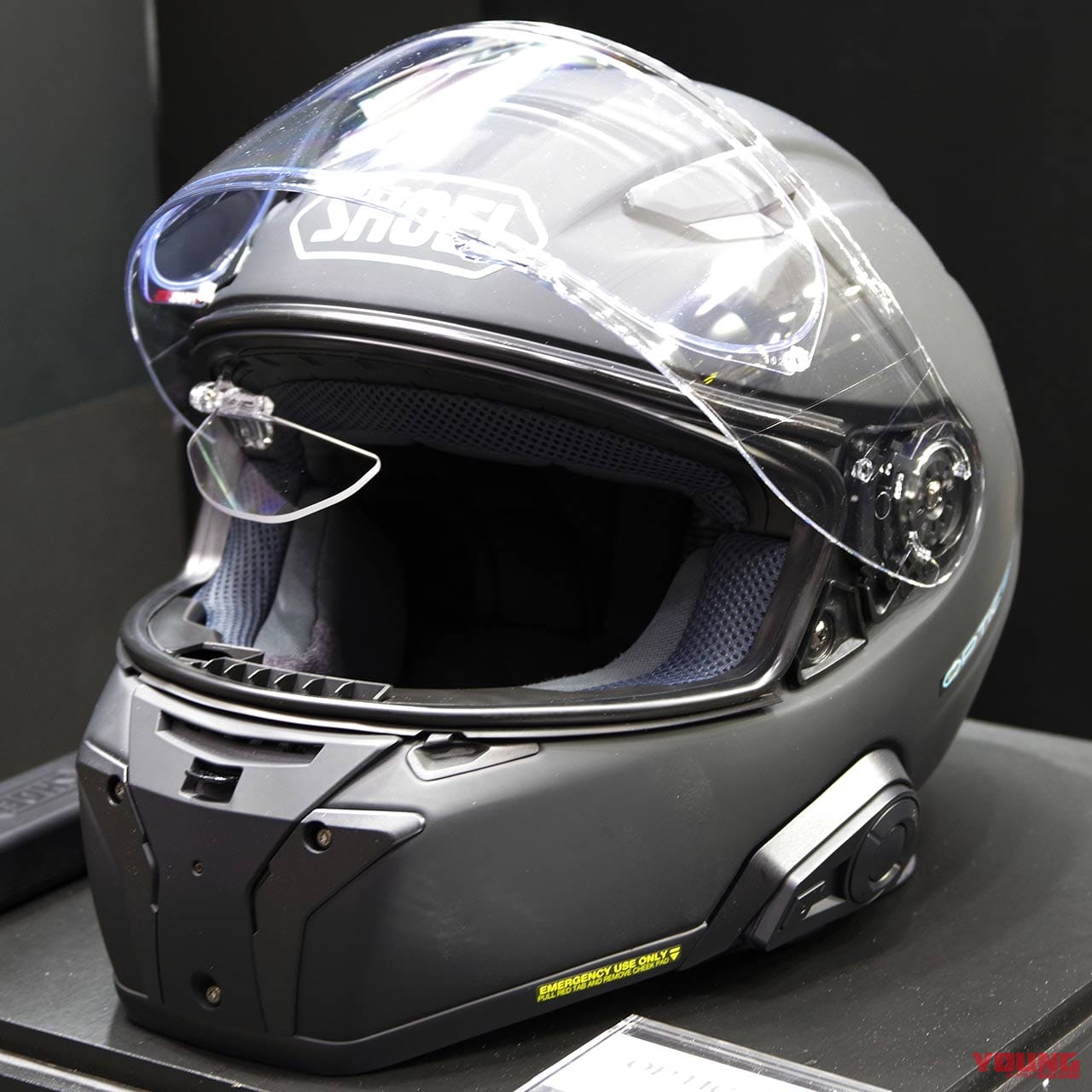 |ついに”スカウター”実現だ!〈SHOEI オプティクソン〉【視界に情報が浮かぶ近未来ヘルメット】