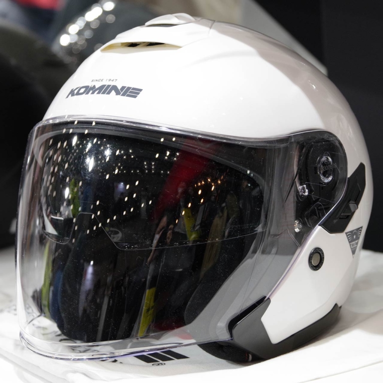 コンポジットFRPジェットヘルメットHK-172|’22最新ヘルメットカタログ〈シャーク/ウインズ/ノーラン/ジーロット/コミネ/テイト〉高いコスパに秀逸デザイン