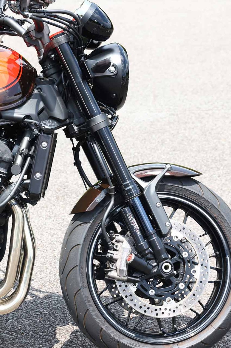 安定の減衰力でZ900RSの走りを底上げ! ショーワBFF(フォーク 安定の減衰力でZ900RSの走りを底上げ! ショーワBFF(フォーク