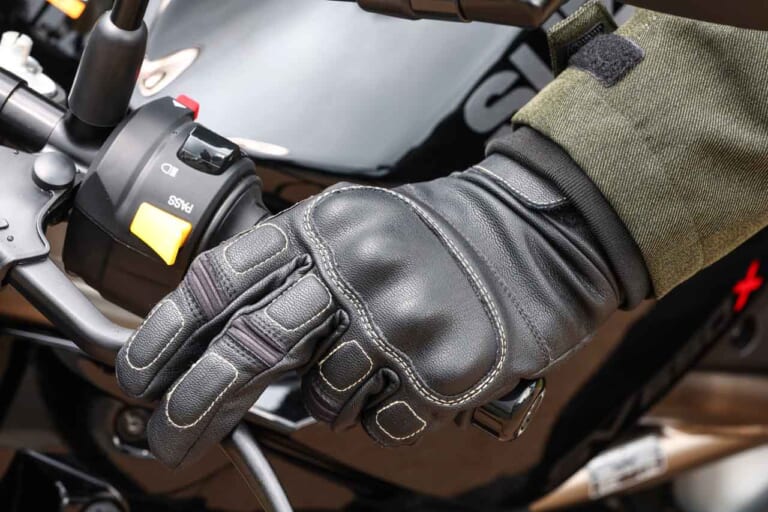 ワークマン|2022-2023|秋冬ウエア|ハイブリッドレザーライディンググローブ|2022-2023秋冬ワークマン 新作「バイク用アイテム」8選