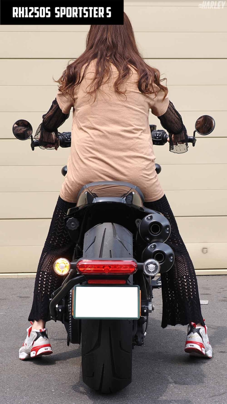 女性ライダー・古澤恵“ぐぐ”がナイトスター＆スポーツスターSを